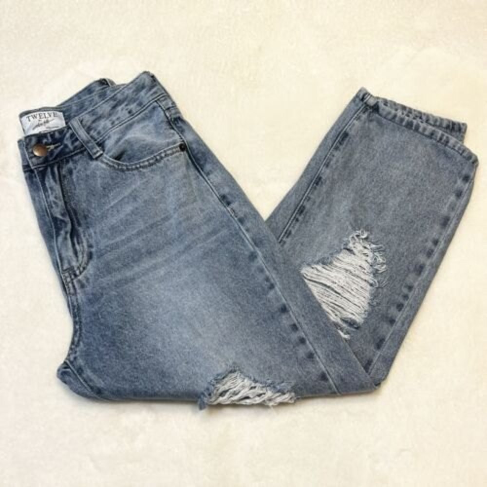 Twelve by Ontwelfth High Rise Boyfriend Jeans Distressed Straight Leg - Picture 10 of 10